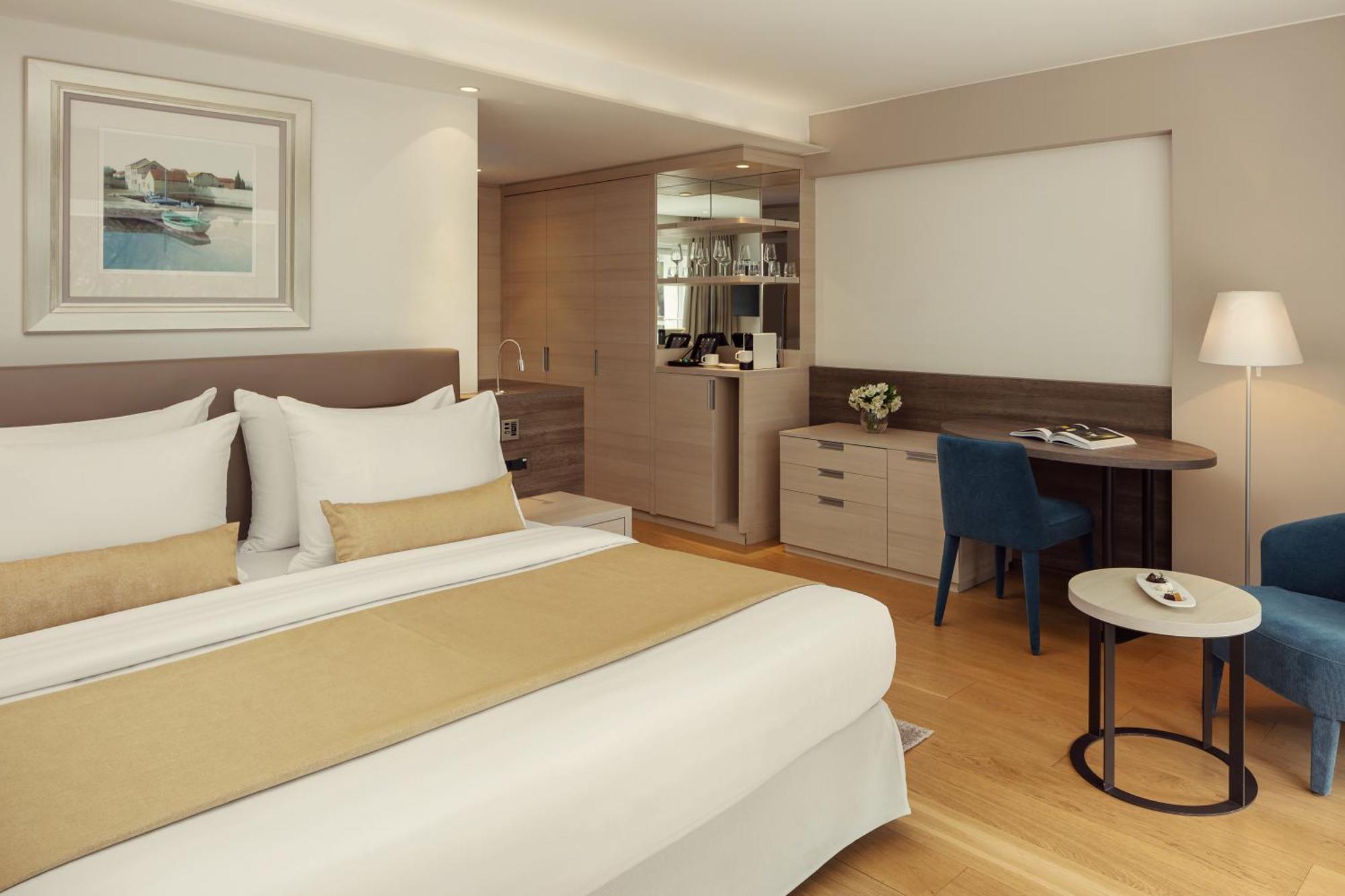 Hotel Bellevue Mali Losinj Exterior photo