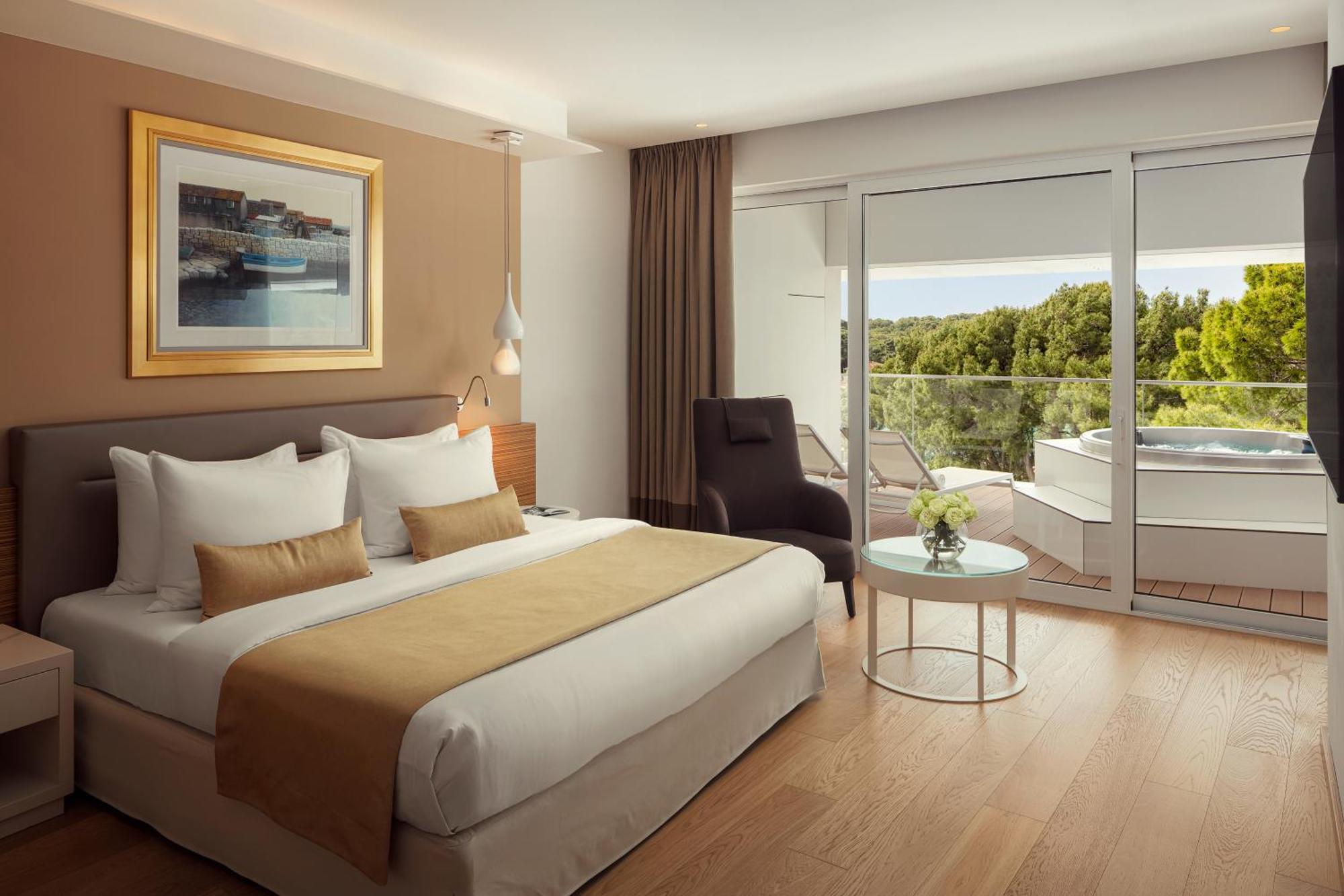 Hotel Bellevue Mali Losinj Exterior photo